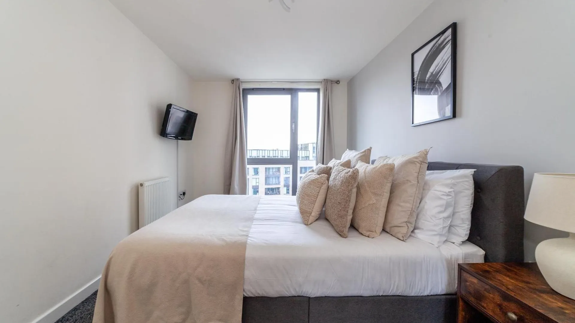 The Stratford Collection Apartment London 0*,