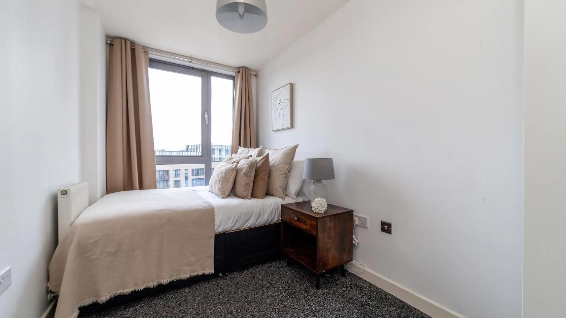 The Stratford Collection Apartment London